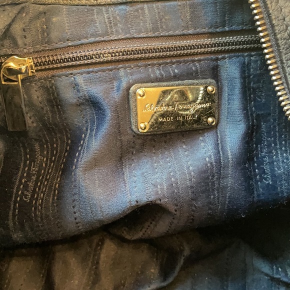 Salvadore Ferragamo Fanisa Large navy Nero pebble hobo - Picture 3 of 9